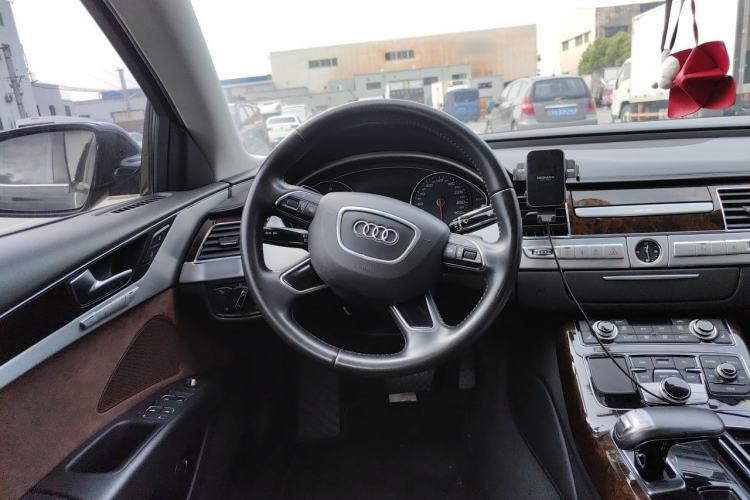 Used Audi A8 2014 A8L 45 TFSI quattro Comfort model Steering Wheel