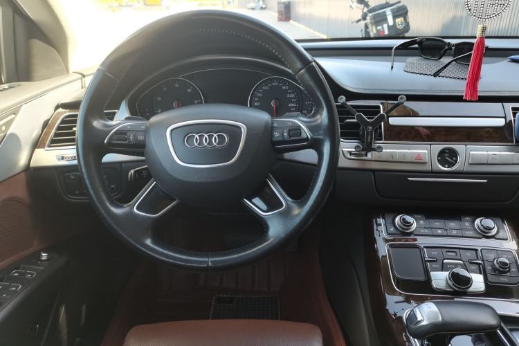 Used Audi A8 2014 A8L 45 TFSI quattro Comfort model Steering Wheel