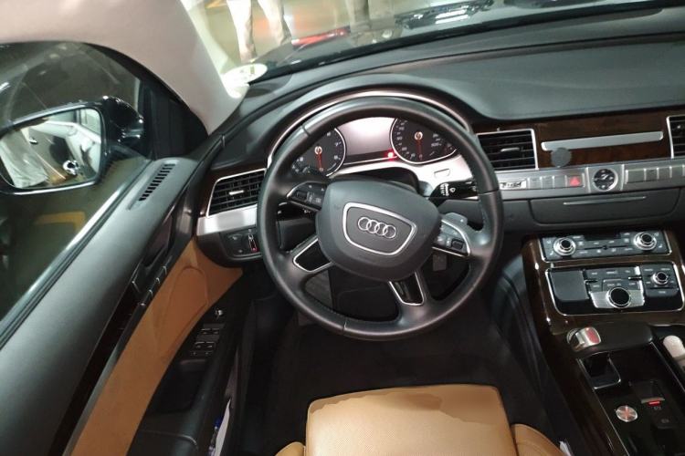 Used Audi A8 2014 A8L 45 TFSI quattro Luxury Model Steering Wheel