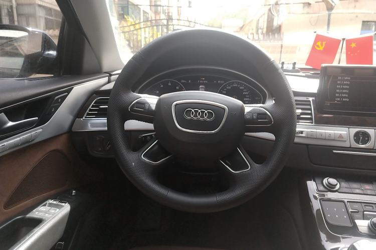 Used Audi A8 2014 A8L 45 TFSI quattro Comfort model Steering Wheel