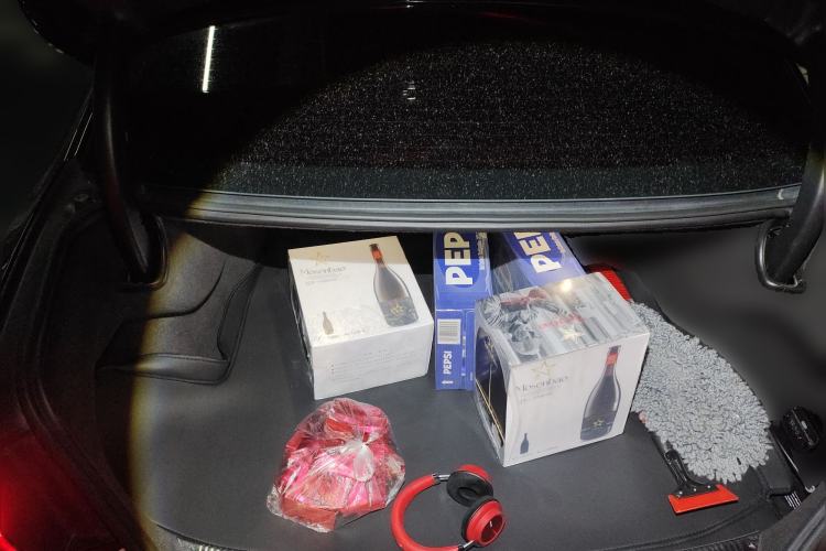 Used Audi A8 2014 A8L 45 TFSI quattro Luxury Model Trunk