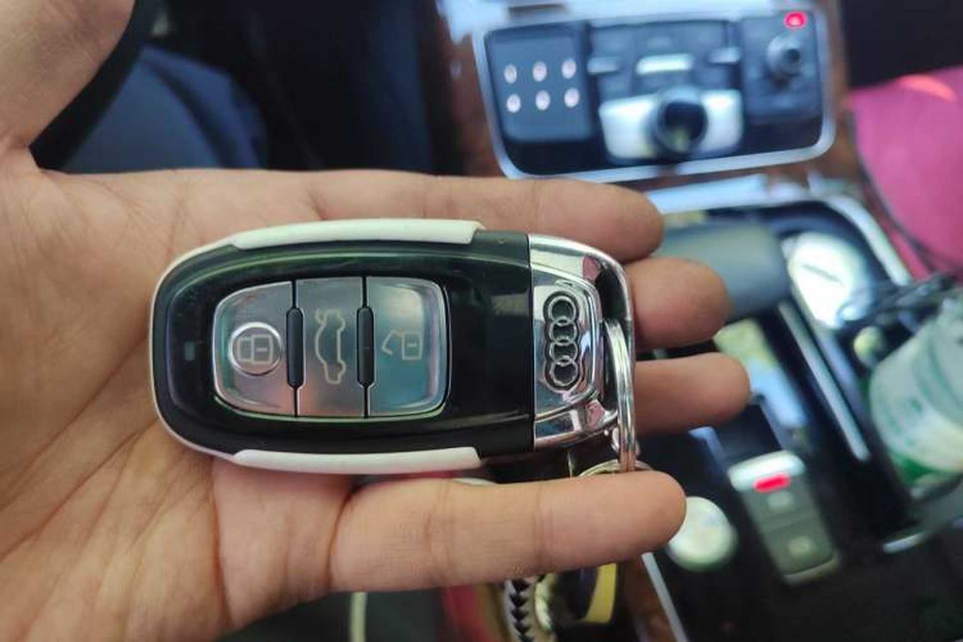 Used Audi A8 2014 A8L 45 TFSI quattro Comfort model Vehicle Key