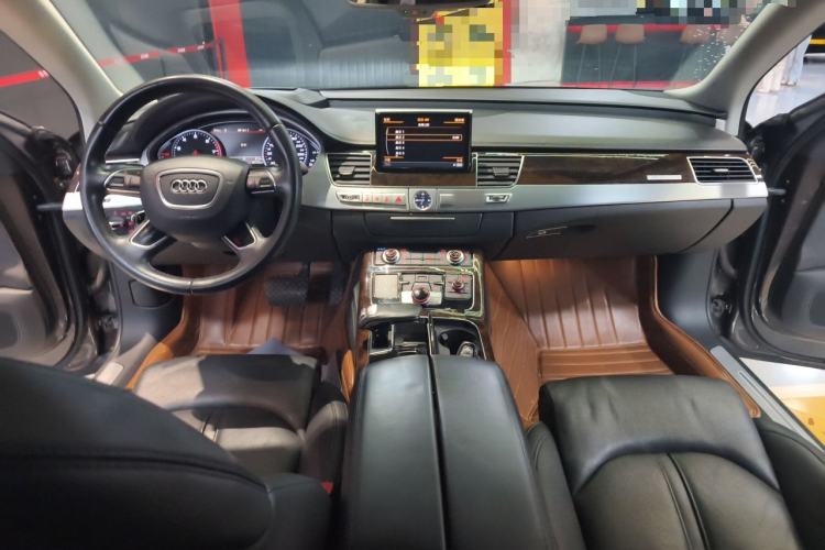 Used Audi A8 2014 A8L 50 TFSI quattro Luxury Model Center Console
