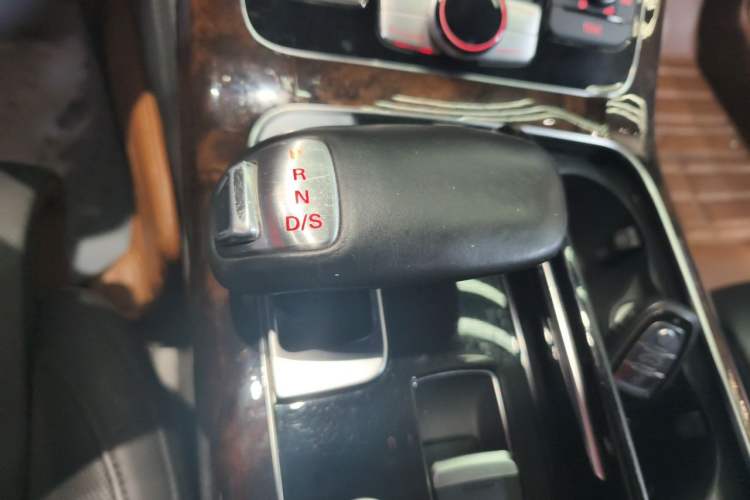 Used Audi A8 2014 A8L 50 TFSI quattro Luxury Model Gear Lever