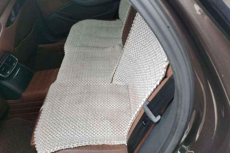 Used Audi A8 2014 A8L 45 TFSI quattro Comfort model Interior 4