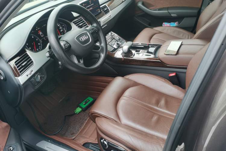 Used Audi A8 2014 A8L 45 TFSI quattro Comfort model Left Front Seat