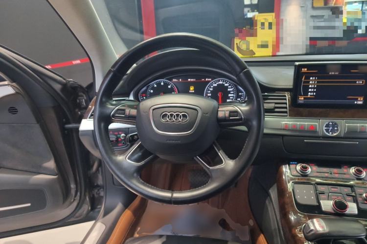 Used Audi A8 2014 A8L 50 TFSI quattro Luxury Model Steering Wheel
