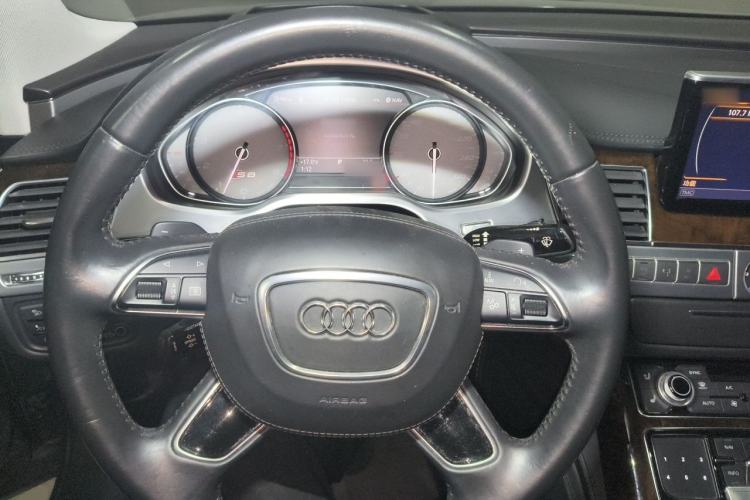 Used Audi A8 2014 A8L 50 TFSI quattro Luxury Model Steering Wheel