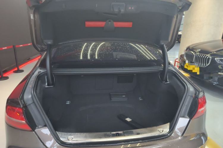 Used Audi A8 2014 A8L 50 TFSI quattro Luxury Model Trunk