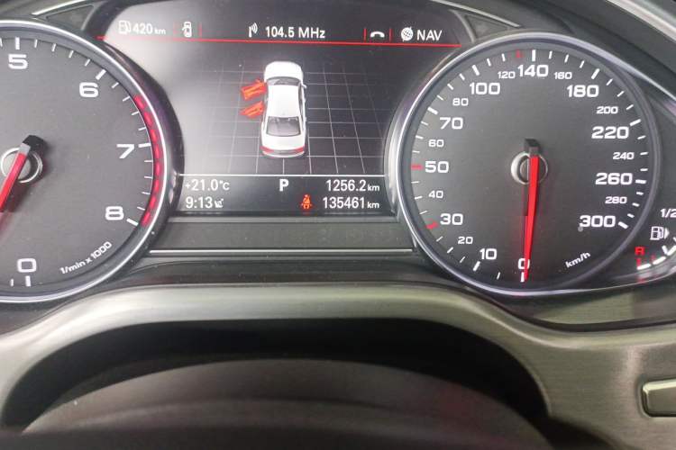 Used Audi A8 2014 A8L 45 TFSI quattro Comfort model Odometer Close Up