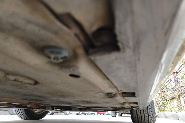 Used Audi A8 2014 A8L 45 TFSI quattro Comfort model Chassis Front Right
