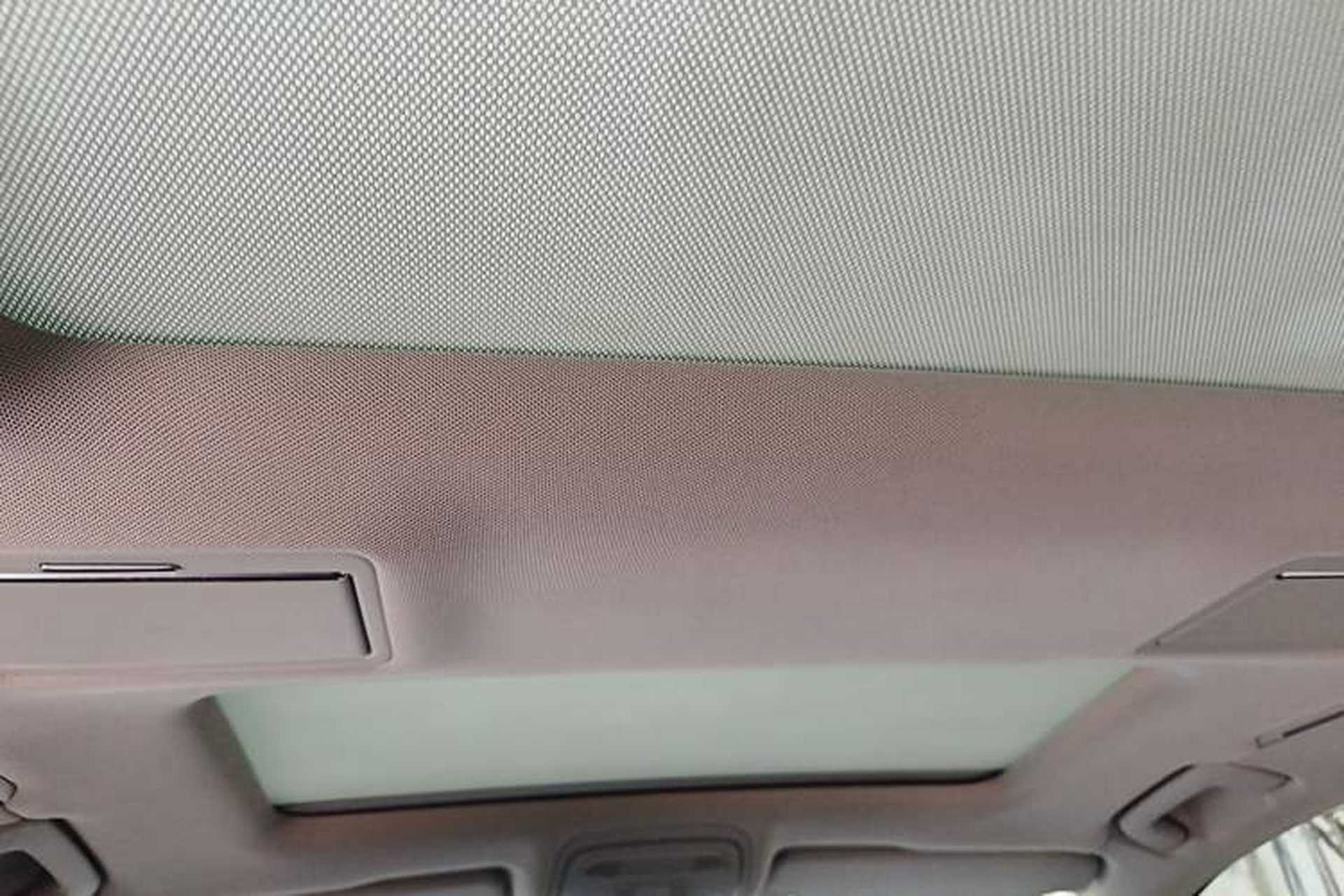 Used Audi A8 2014 A8L 45 TFSI quattro Comfort model Headliner