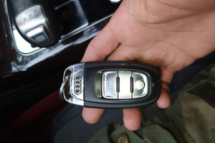 Used Audi A8 2014 A8L 50 TFSI quattro Luxury Model Vehicle Key