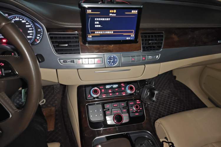 Used Audi A8 2014 A8L 45 TFSI quattro Comfort model Audio And AC Panel