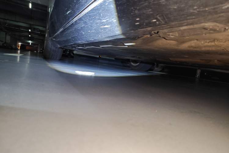 Used Audi A8 2014 A8L 45 TFSI quattro Comfort model Chassis Front Right
