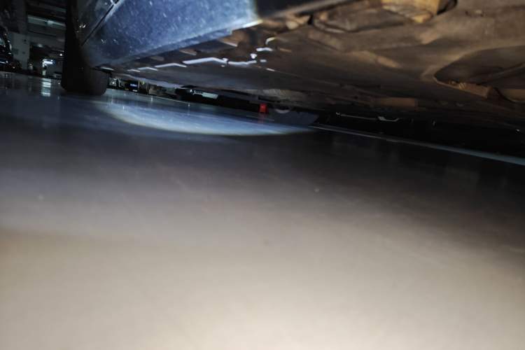 Used Audi A8 2014 A8L 45 TFSI quattro Comfort model Chassis Rear Left