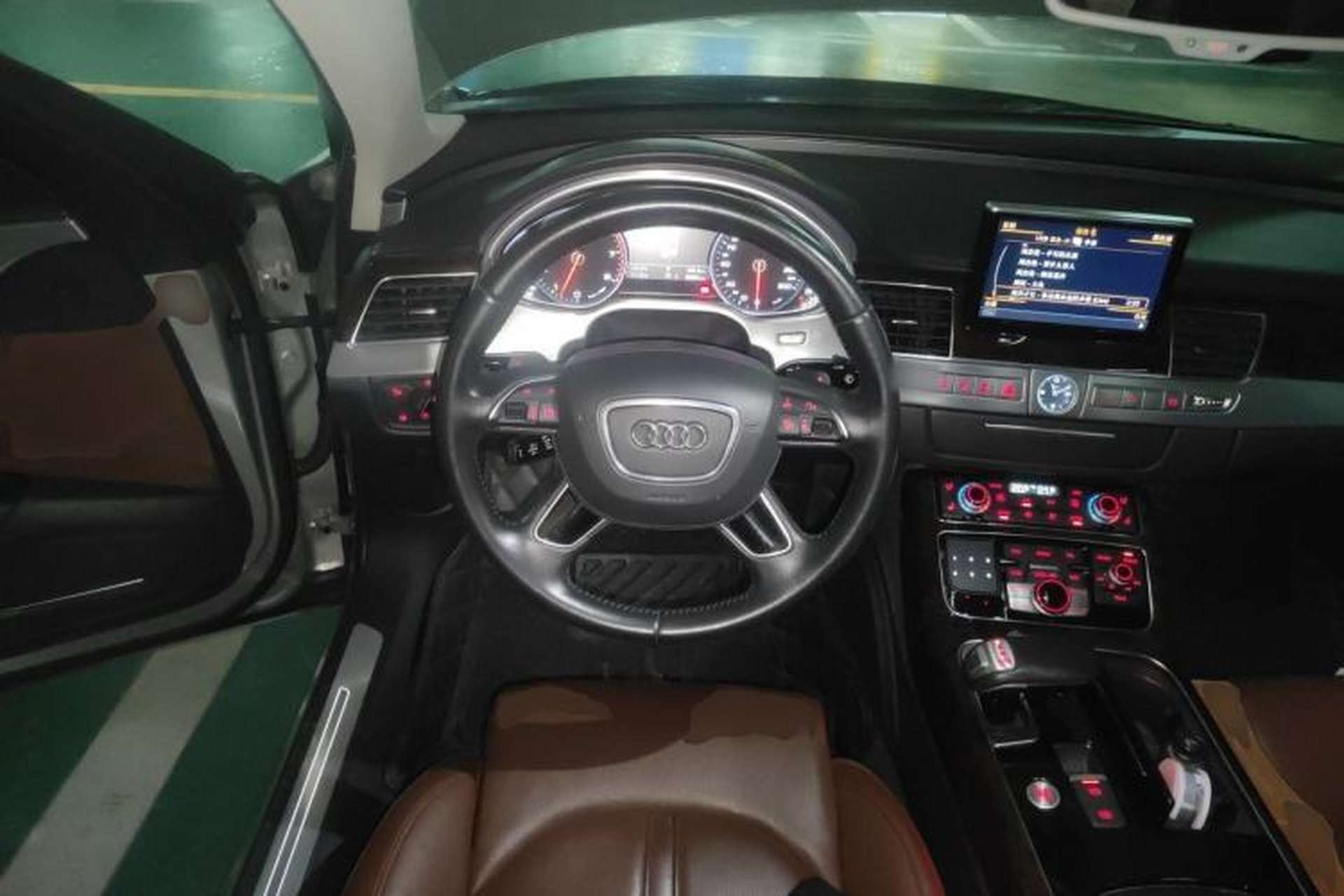Used Audi A8 2014 A8L 45 TFSI quattro Luxury Model Steering Wheel