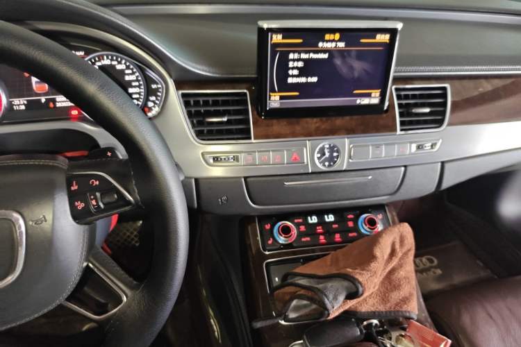 Used Audi A8 2014 A8L 45 TFSI quattro Luxury Model Audio And AC Panel