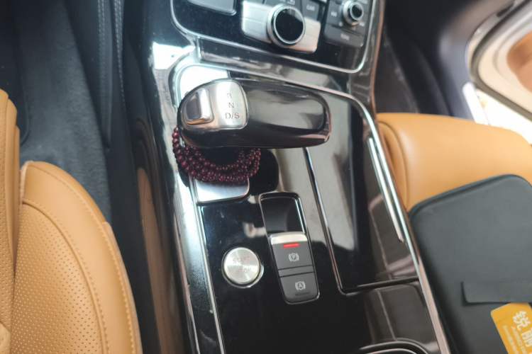 Used Audi A8 2014 A8L 45 TFSI quattro Luxury Model Gear Lever