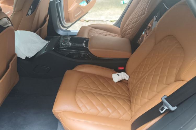 Used Audi A8 2014 A8L 45 TFSI quattro Luxury Model Left Rear Seat