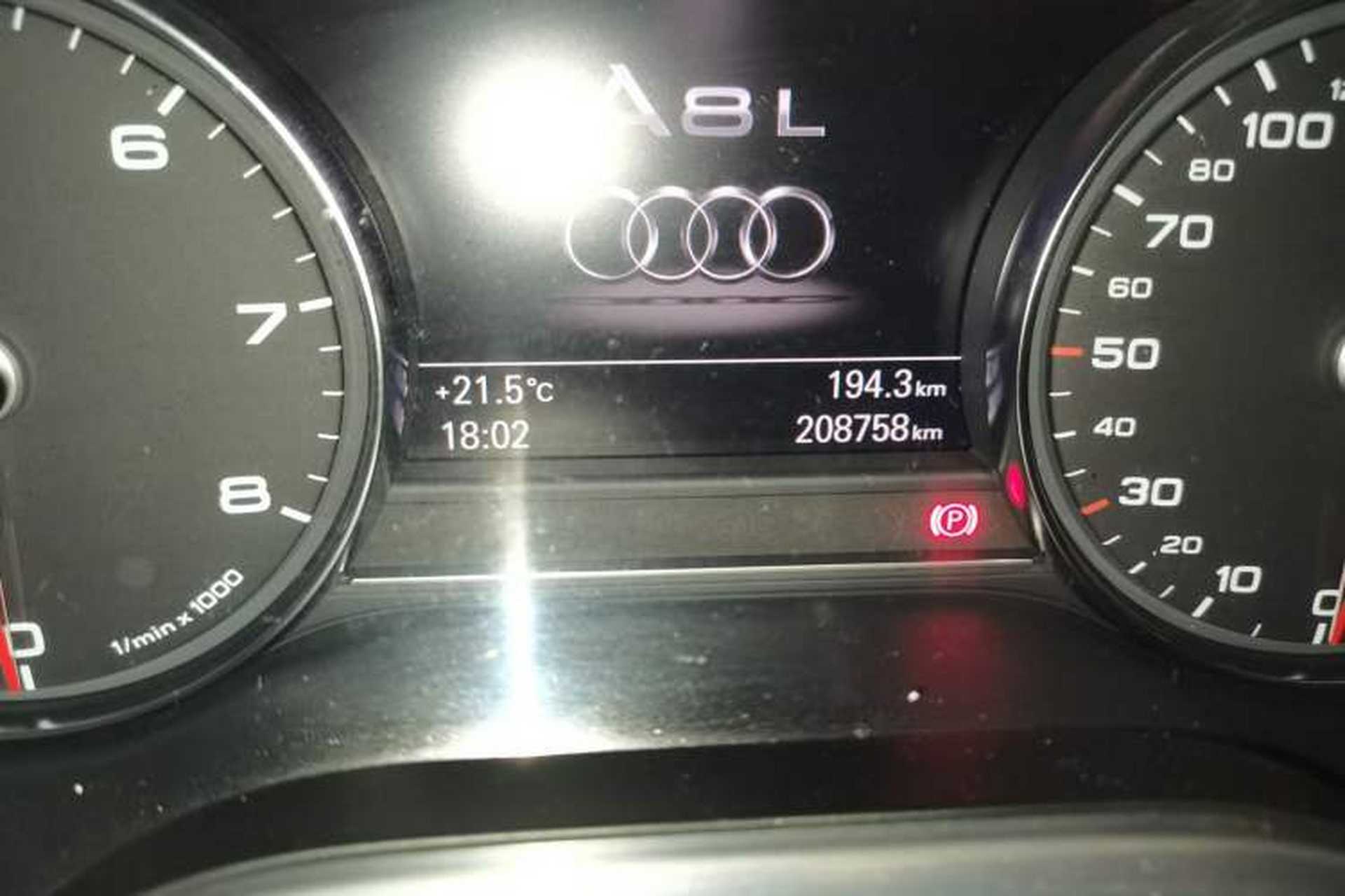 Used Audi A8 2014 A8L 45 TFSI quattro Luxury Model Odometer Close Up