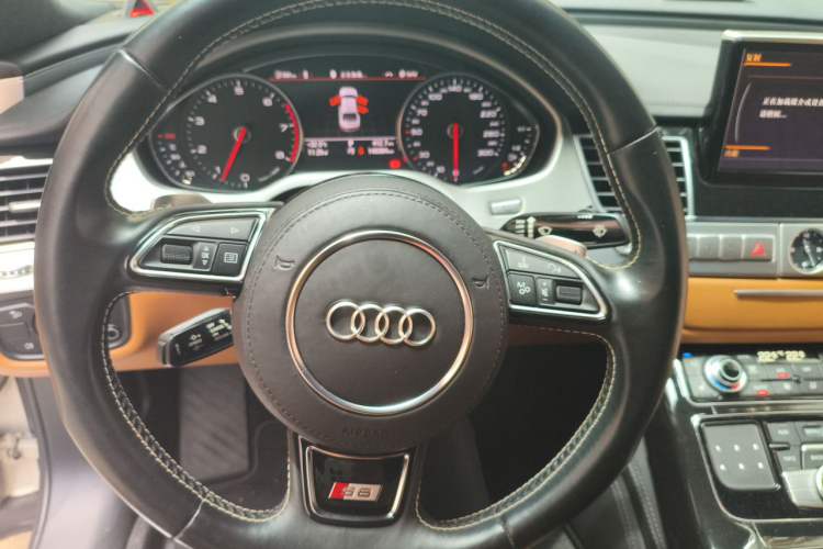 Used Audi A8 2014 A8L 45 TFSI quattro Luxury Model Steering Wheel