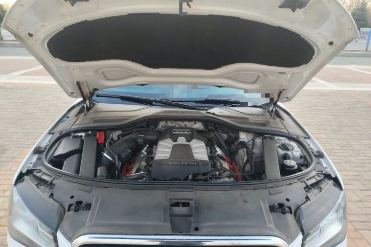 Used Audi A8 2014 A8L 45 TFSI quattro Comfort model Engine Bay