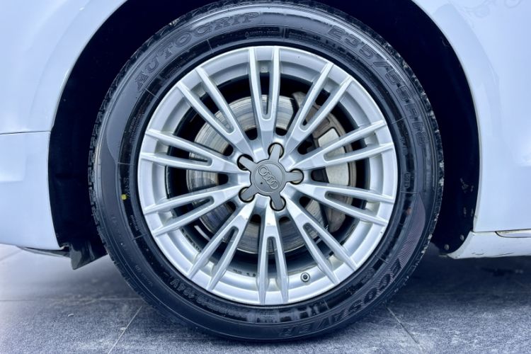 Used Audi A8 2014 A8L 45 TFSI quattro Comfort model Exterior 8
