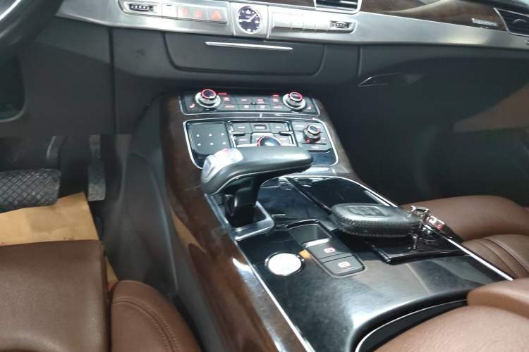 Used Audi A8 2014 A8L 45 TFSI quattro Comfort model Gear Lever