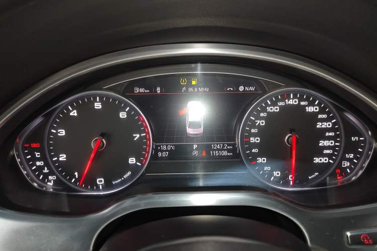 Used Audi A8 2014 A8L 45 TFSI quattro Comfort model Instrument Cluster