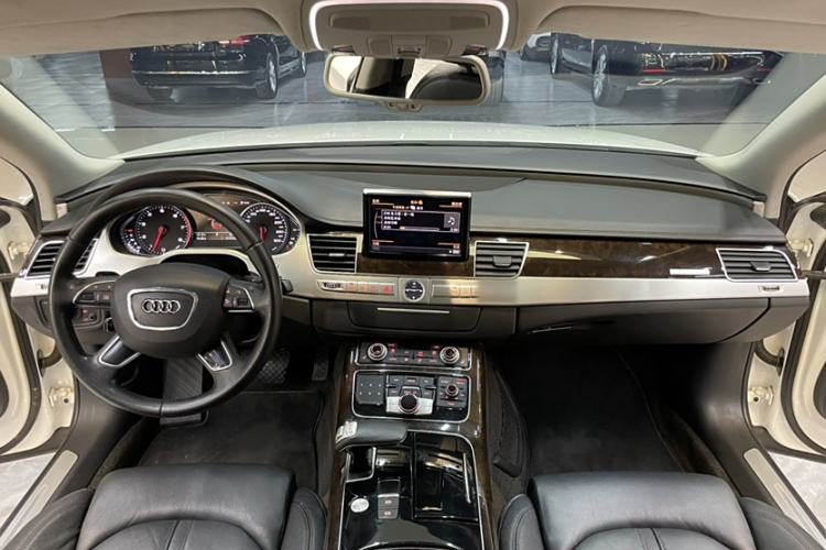 Used Audi A8 2014 A8L 45 TFSI quattro Comfort model Interior 1