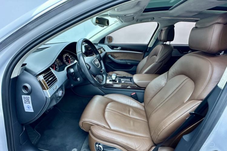 Used Audi A8 2014 A8L 45 TFSI quattro Comfort model Interior 2