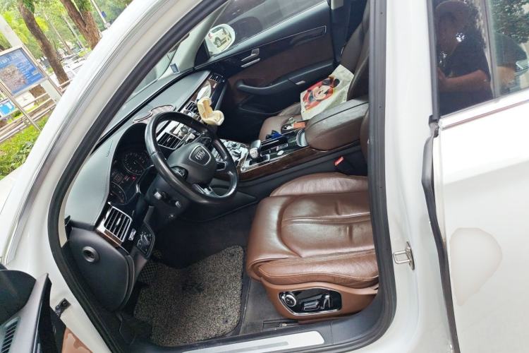 Used Audi A8 2014 A8L 45 TFSI quattro Comfort model Left Front Seat