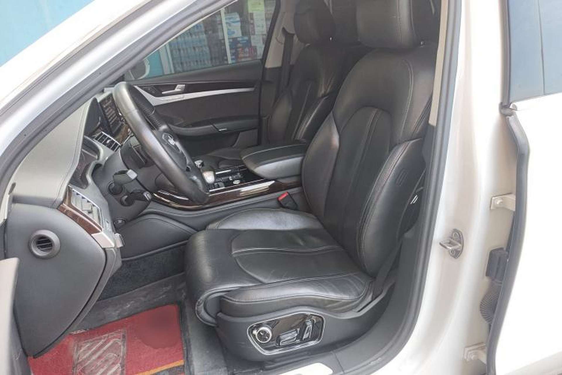 Used Audi A8 2014 A8L 45 TFSI quattro Luxury Model Left Front Seat