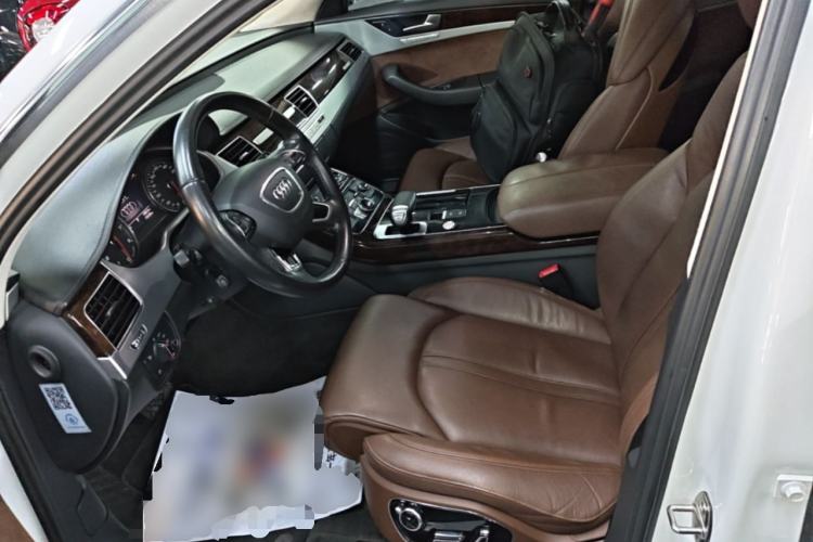 Used Audi A8 2014 A8L 45 TFSI quattro Comfort model Left Front Seat