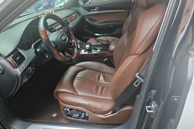 Used Audi A8 2014 A8L 45 TFSI quattro Comfort model Left Front Seat
