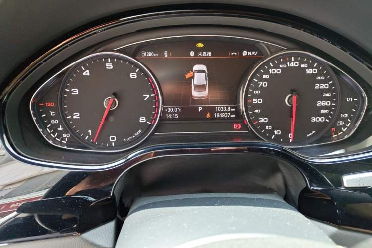 Used Audi A8 2014 A8L 45 TFSI quattro Comfort model Odometer Close Up
