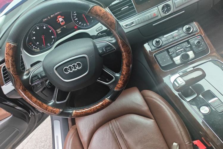 Used Audi A8 2014 A8L 45 TFSI quattro Comfort model Steering Wheel