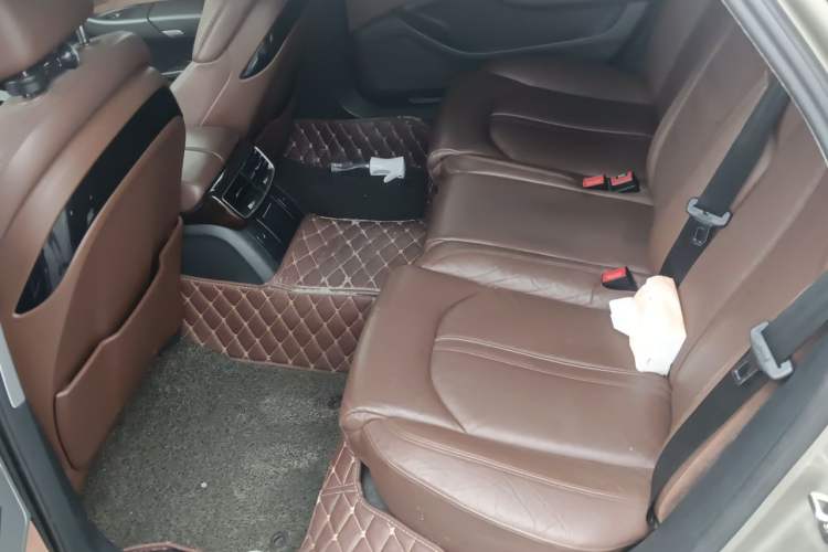Used Audi A8 2014 A8L 45 TFSI quattro Comfort model Left Rear Seat