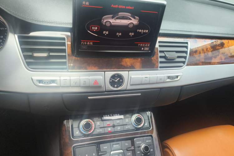 Used Audi A8 2016 A8L 45 TFSI quattro Fashion Edition Audio And AC Panel