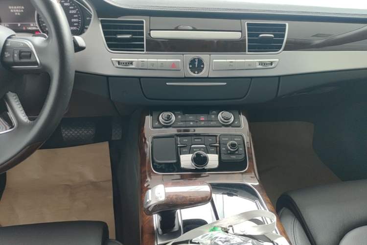 Used Audi A8 2016 A8L 30 FSI Comfort Model Audio And AC Panel