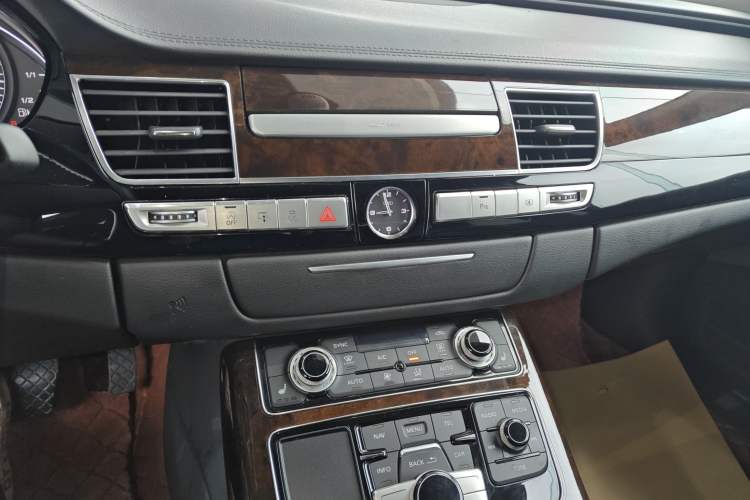 Used Audi A8 2016 A8L 45 TFSI quattro Fashion Edition Audio And AC Panel