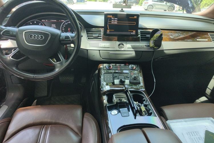 Used Audi A8 2016 A8L 45 TFSI quattro Luxury Edition Center Console