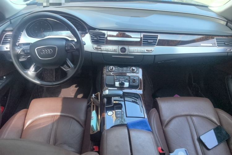 Used Audi A8 2016 A8L 45 TFSI quattro Comfort model Center Console