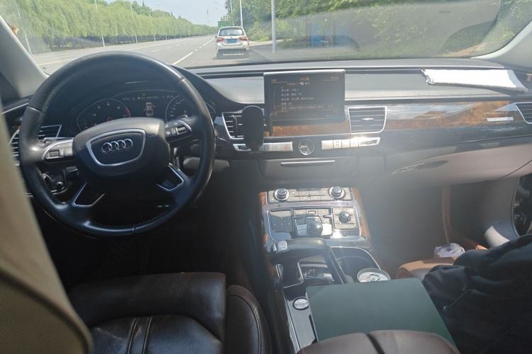 Used Audi A8 2016 A8L 45 TFSI quattro Luxury Edition Center Console