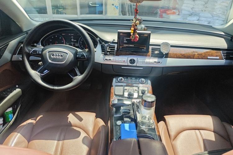 Used Audi A8 2016 A8L 45 TFSI quattro Fashion Edition Center Console