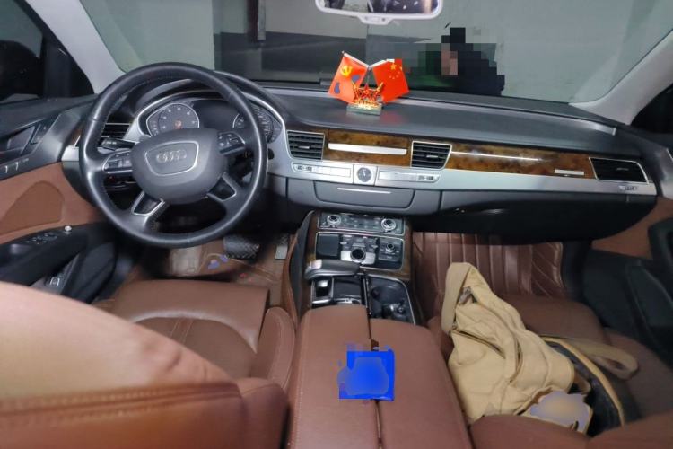 Used Audi A8 2016 A8L 45 TFSI quattro Comfort model Center Console