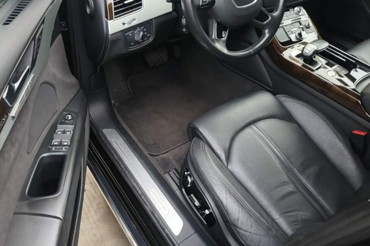 Used Audi A8 2016 A8L 45 TFSI quattro Comfort model Driver Seat