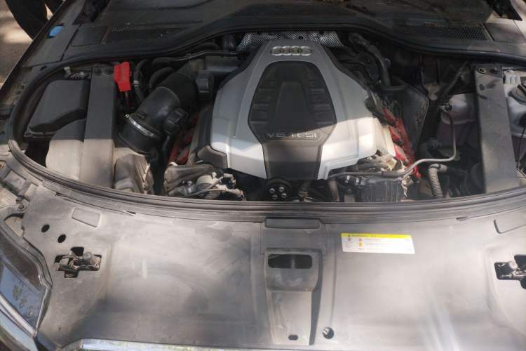 Used Audi A8 2016 A8L 45 TFSI quattro Luxury Edition Engine Bay