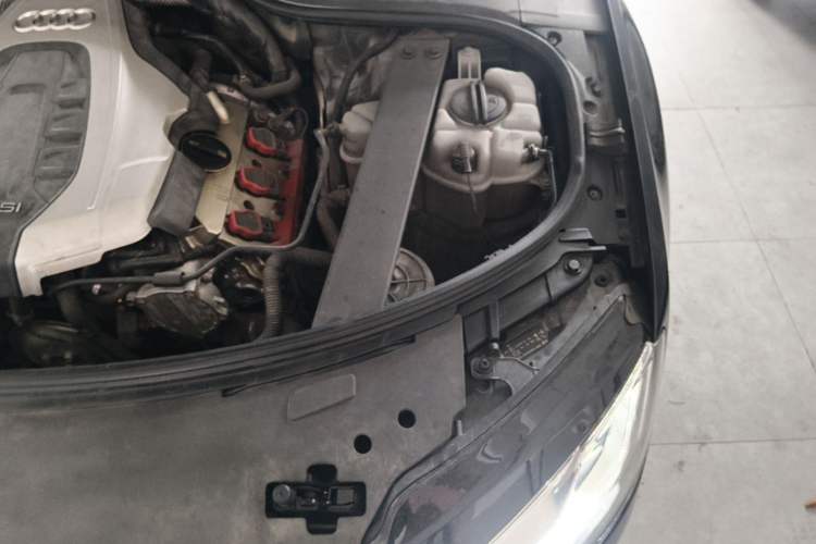 Used Audi A8 2016 A8L 45 TFSI quattro Luxury Edition Engine Bay Left